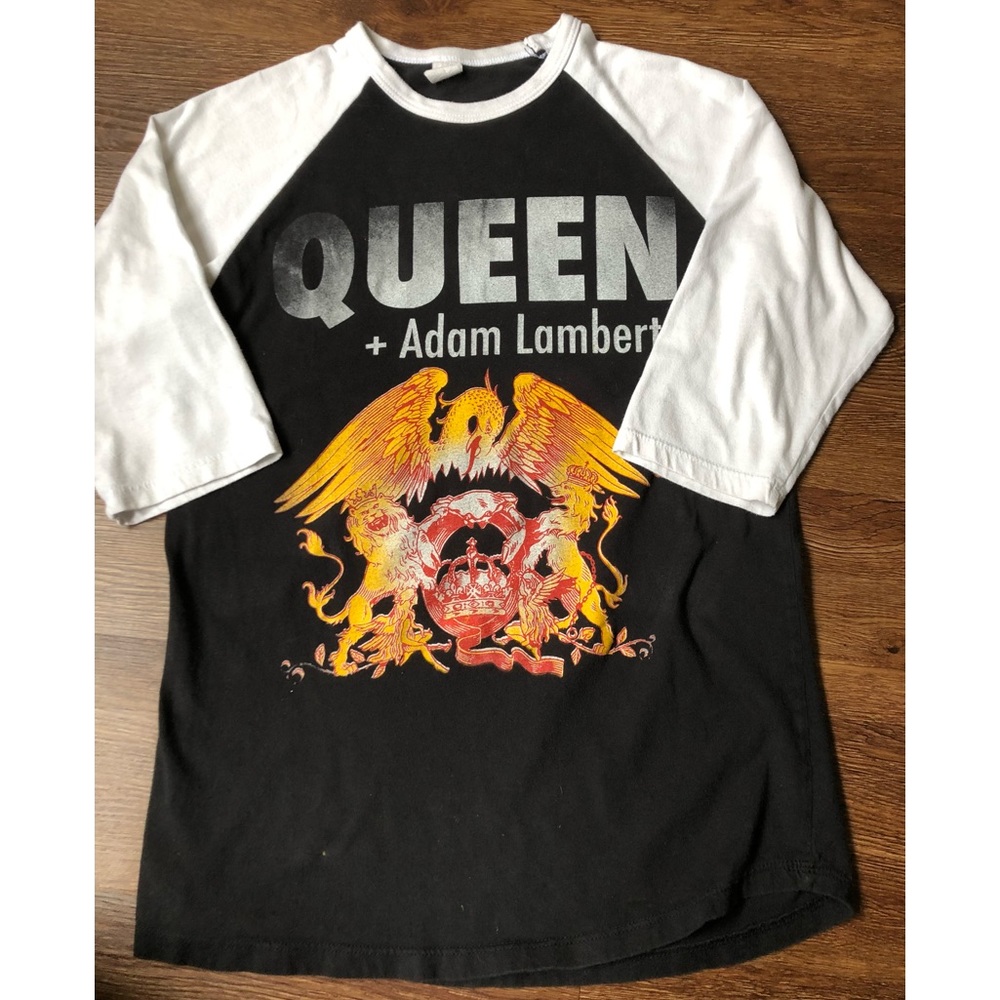 Queen and Adam Lambert 2017 US Concert Tour Raglan Tee T-shirt Crest Small